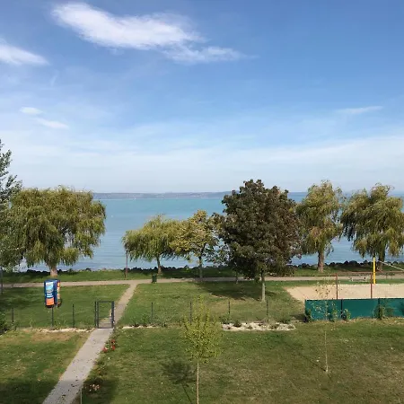 Silver Coast Apartment